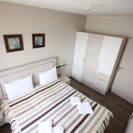 Apartament G10 Milmari